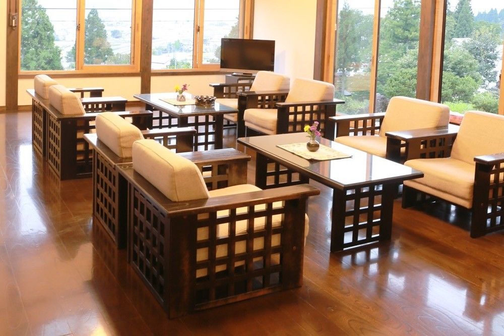 Kutsurogian Hotel Minamiuonuma Екстериор снимка